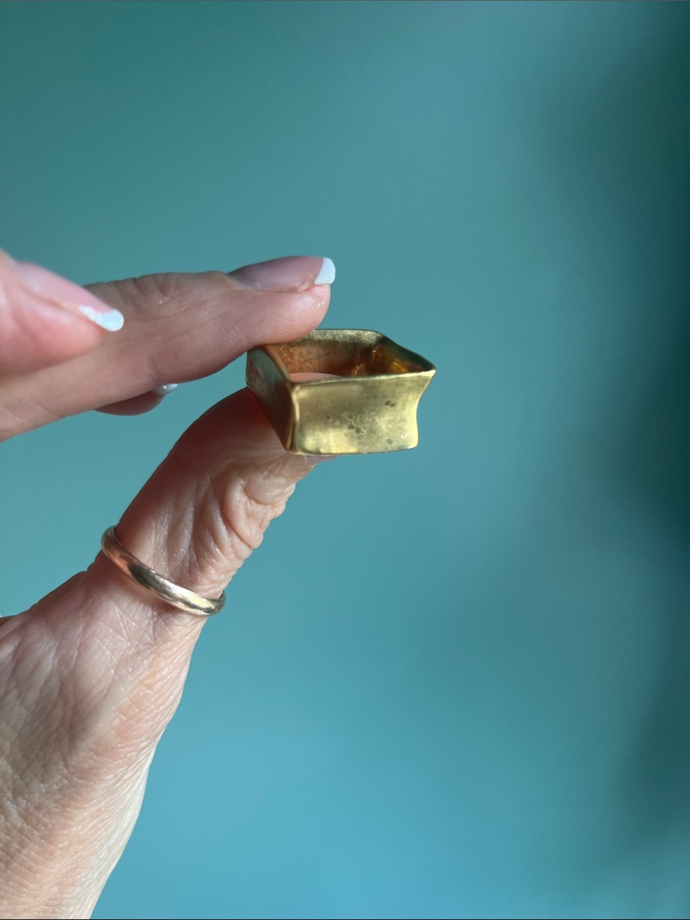 Banana Republic square brass ring - Picture 6 of 6